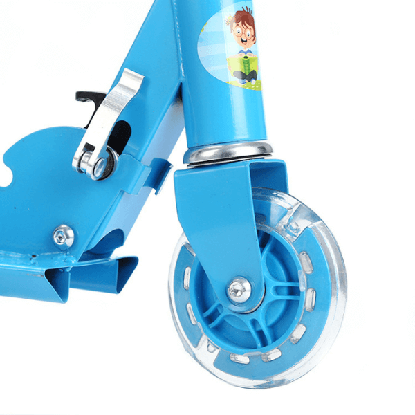 Perfect Dealz Kids Three Wheel LED Toy Scooter