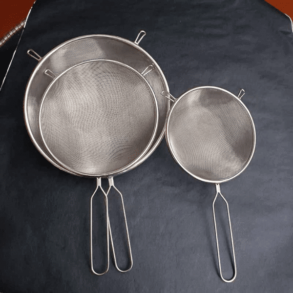 Perfect Dealz Heavy-Duty Stainless Steel Honey Filter with Ergonomic Handle