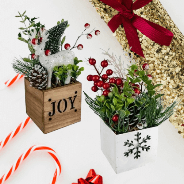 Perfect Dealz Festive Wooden Berry Tree Centerpiece