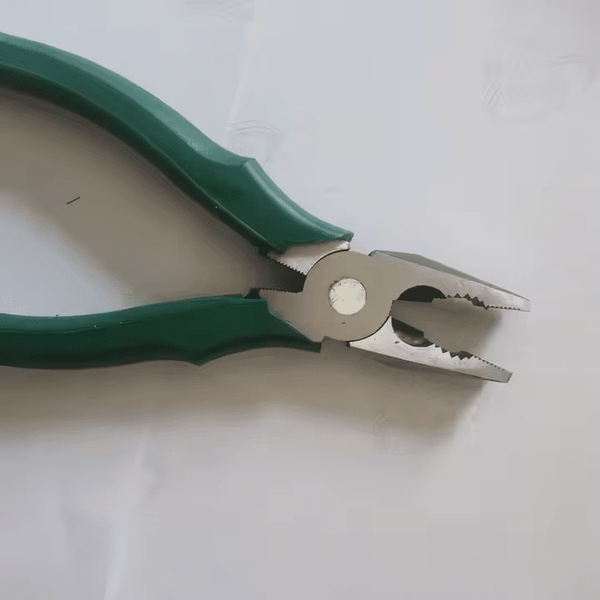 Perfect Dealz 8 Inch Wire Pliers