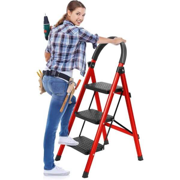 3 Step Folding Step Ladder with Wide Non Slip Pedals image 0