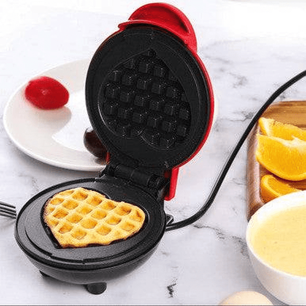 Perfect Dealz Compact Heart-Shaped Waffle Maker