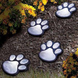 Led Solar Paw Print Lights Set of 4 image 0