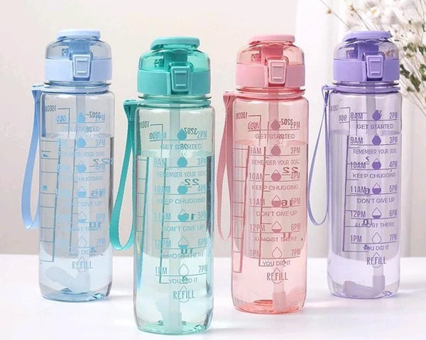 Clear Motivational Water Bottle Set – 1000 ml hydration bottles with time markers for daily motivation.