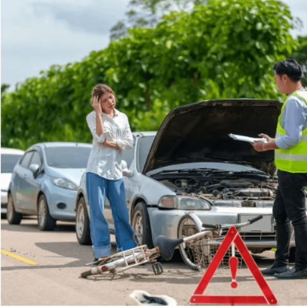 Foldable Car Warning Triangle image 1