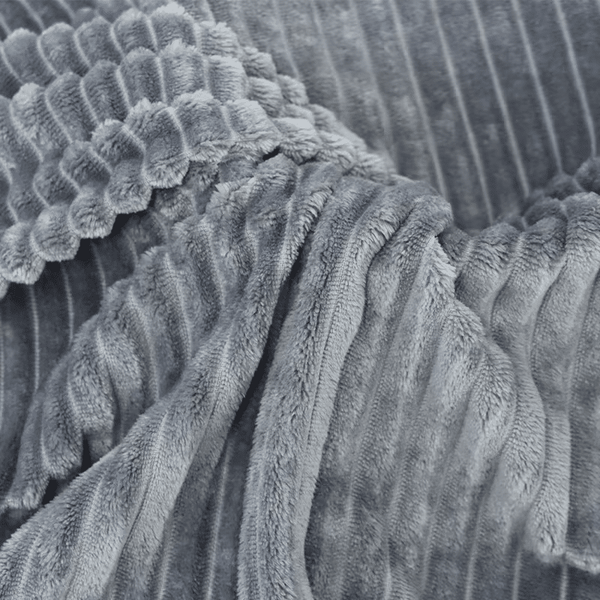 Thin Grid Grey Fleece Blanket 150x200cm image 0