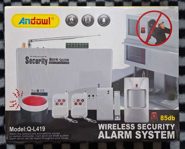 86db Wireless Security Alarm System packaging showing components and features like siren and sensors.