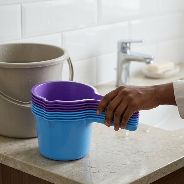 Long-Handle Plastic Water Bailer Dipper