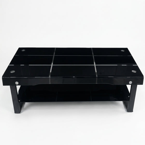 Risque Coffee Table with Modern Glass Design