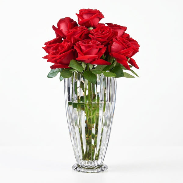 Ribbed Crystal Glass Flower Vase with Scalloped Rim