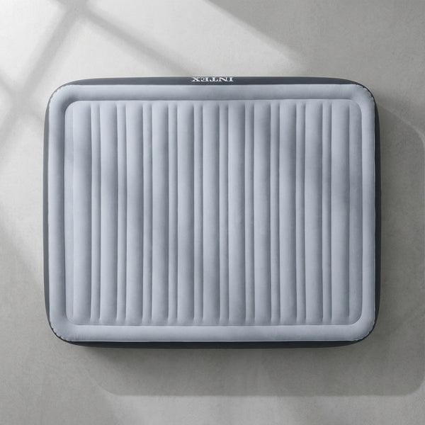Comfort Plush Airbed With Built-In Pump
