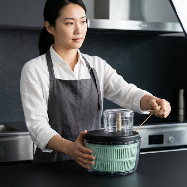 Manual Salad Spinner with Vegetable Chopper