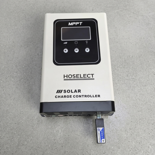 100A MPPT Solar Charge Controller for 12 - 48V Systems