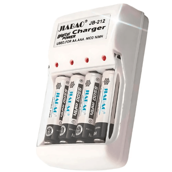 Battery Charger with 4 AA Rechargeable Batteries image 0