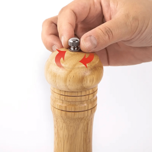 Perfect Dealz Wooden Salt and Pepper Hand Cranked Grinder