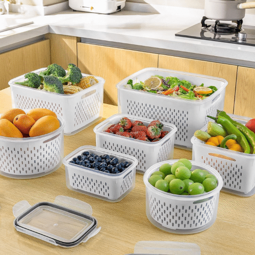Perfect Dealz 4-Piece Fridge Storage Containers with Drainable Colander