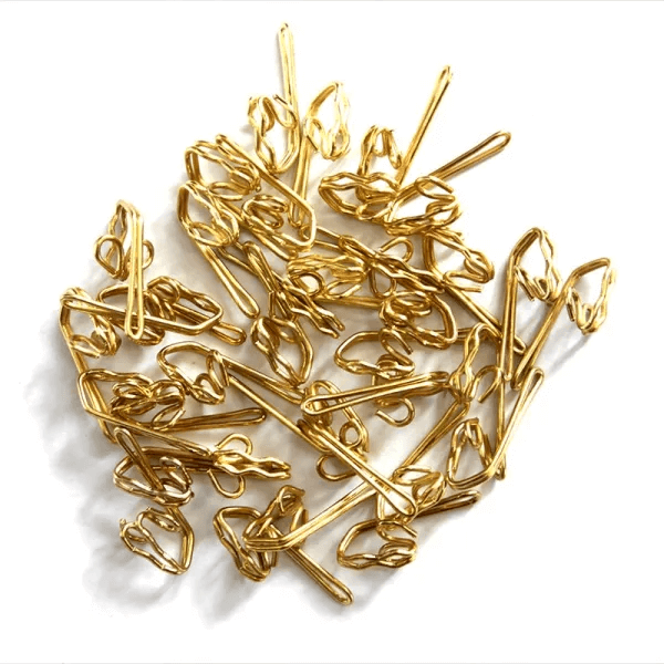 50 Piece R7 Curtain Metal Hooks image 0