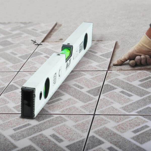 400mm Magnetic Aluminum Alloy Spirit Level Ruler image 2