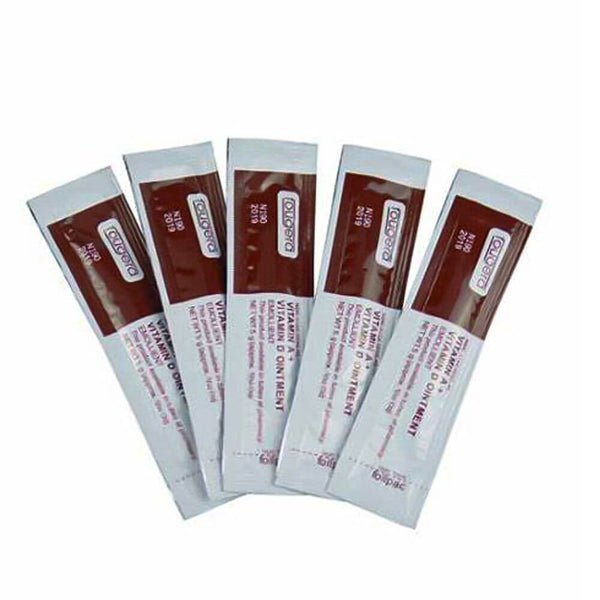 50 Piece Vitamin A + Vitamin D Healing Ointment individual sachets displayed in a row for skin recovery support.