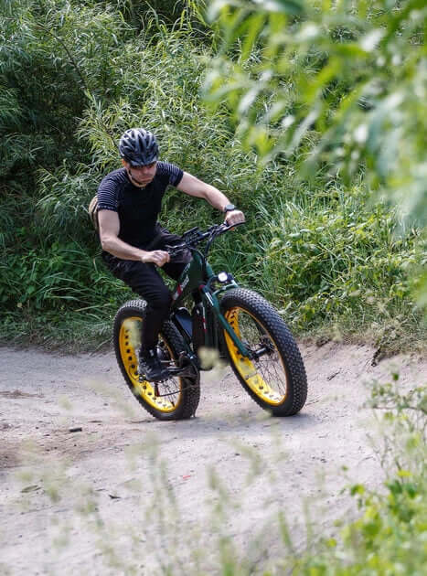 Perfect Dealz Electric Fat-Tire Mountain Ebike