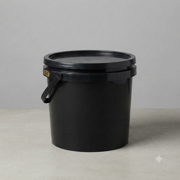 Plastic Bucket with Handle