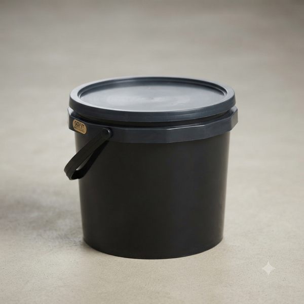 Plastic Bucket with Handle