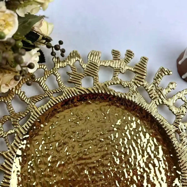 European Style Irregular Hollow Plating Plate - Decorative gold ceramic serving plate with intricate design.