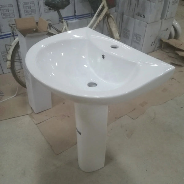 Free Standing Ceramic Pedestal Wash Basin