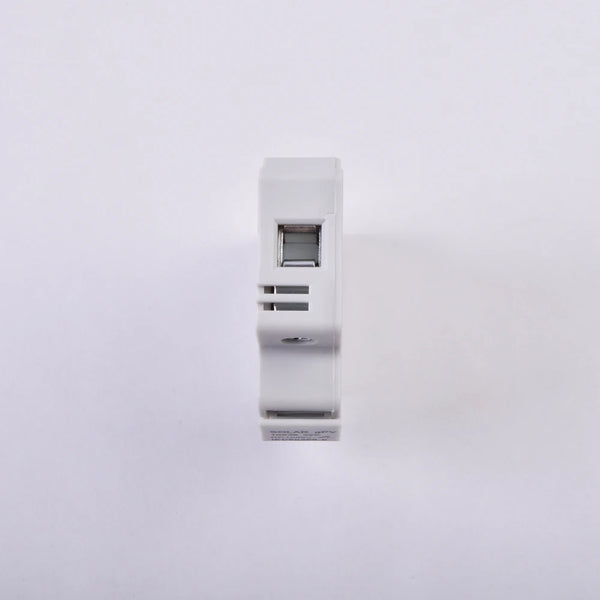 Solar PV Fuse 32A 1000V DC side view, designed for solar system overcurrent protection.