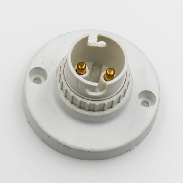 Heavy Duty Power Strip with Lamp Holder Outlet