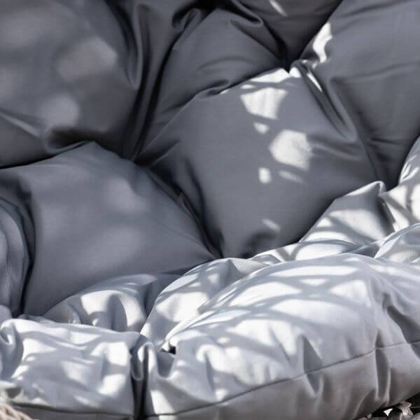 Perfect Dealz Outdoor Swinging Chair Pod