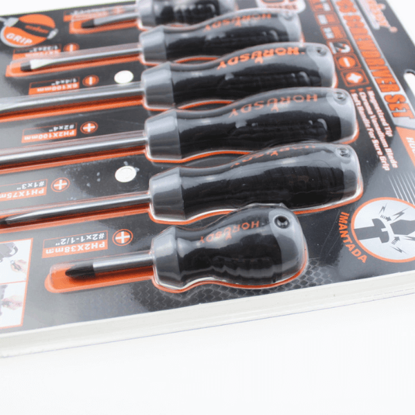 Perfect Dealz 6PCS Screwdriver Set With Plastic Handle