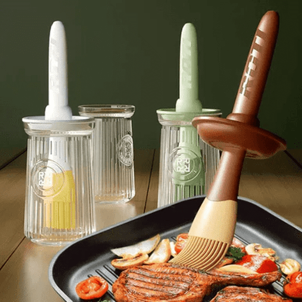 Perfect Dealz Silicone Oil Brush with 200Ml Bottle