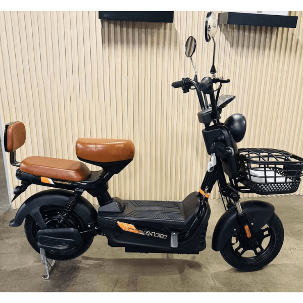 48V Adventure Electric Bike in black with brown seat, perfect for urban commuting and weekend rides.