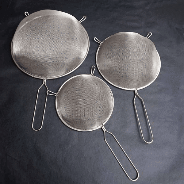 Heavy-Duty Stainless Steel Honey Filter with Ergonomic Handle image 2