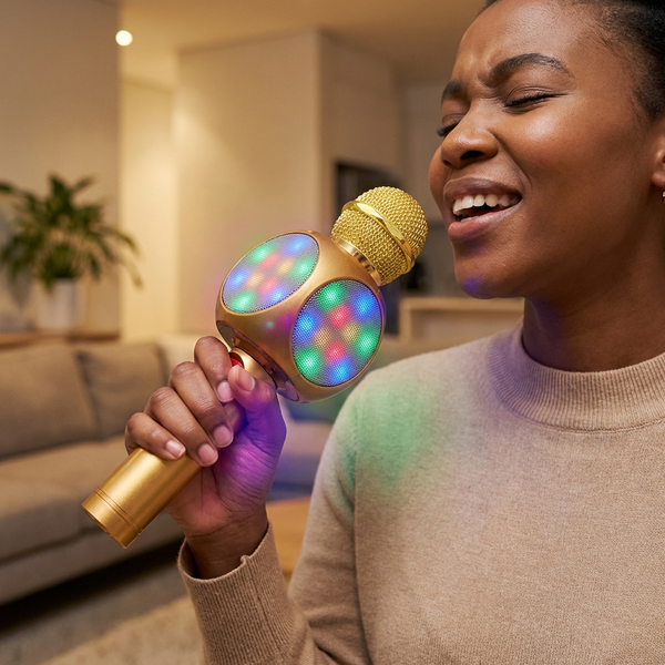 Wireless Karaoke Microphone with Speaker