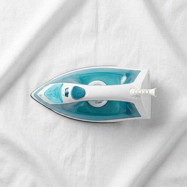 1600W Portable PTFE Soleplate Electric Steam Iron